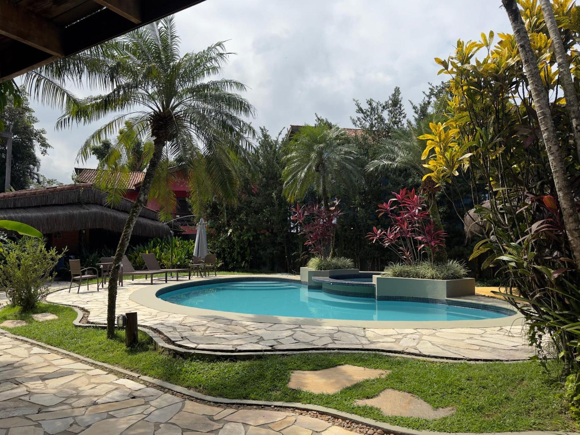 Pousada North Shore Maresias - 2 Quadras Da Praia - Casas De 2 Quartos - 80 M2 -2 Banheiros -Piscina Sauna - Estacion-Churrasq Privativa -Wifi Animais De Peq Porte Roupa De Cama E Banho Exterior foto